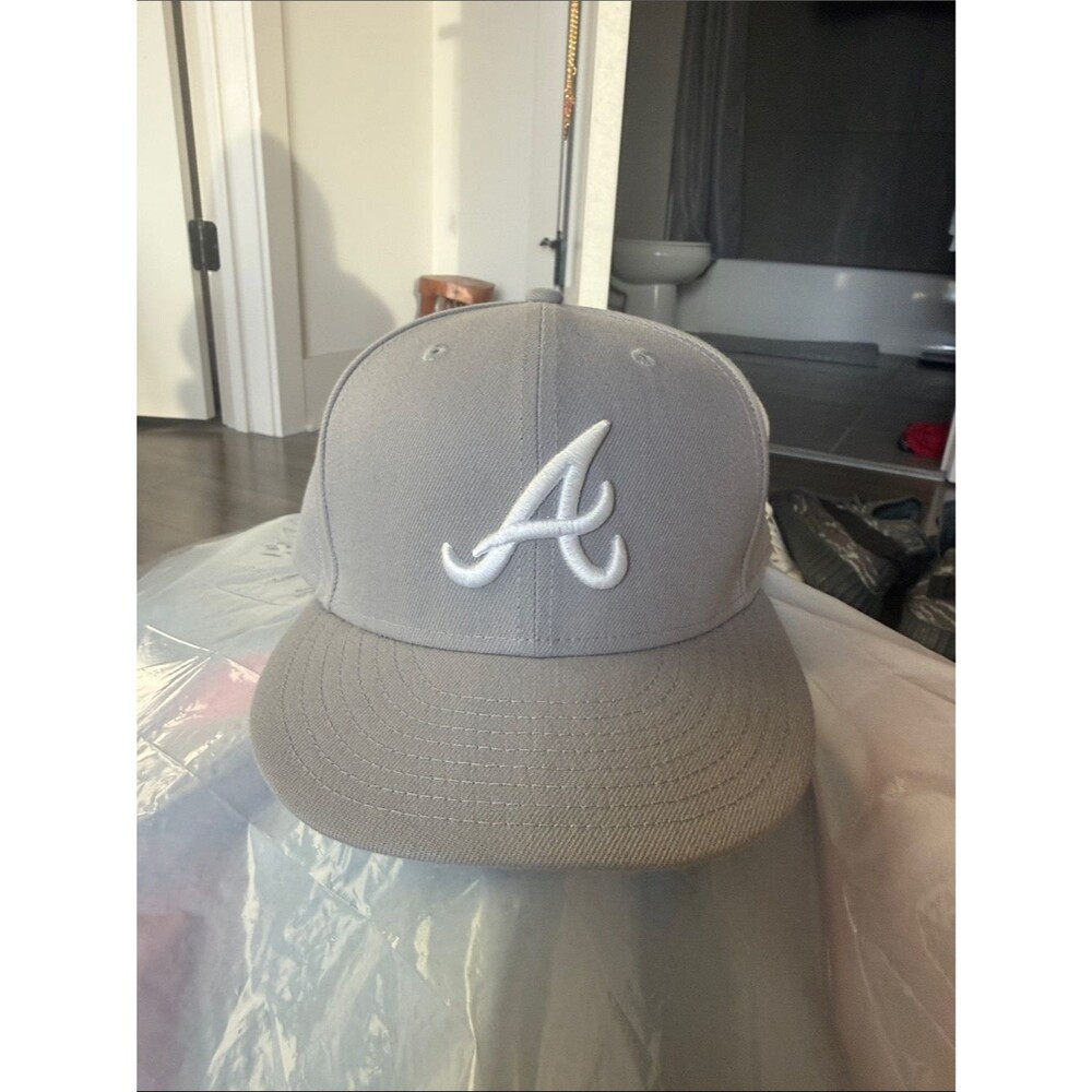New Era Gray Atlanta Braves A Logo Fitted Cap